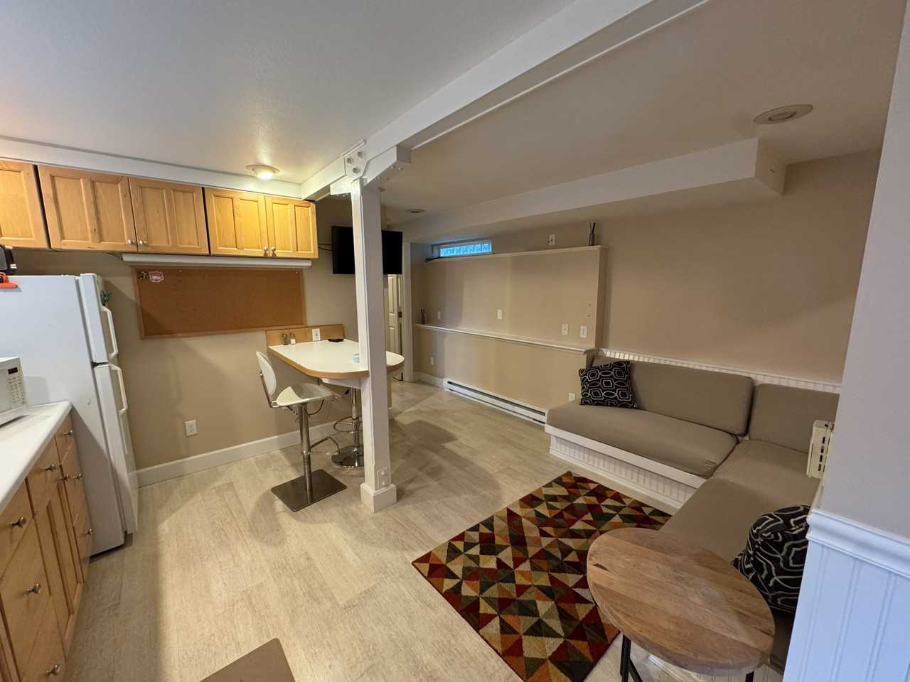 7319 17th Ave Ne - Photo 4 of 14