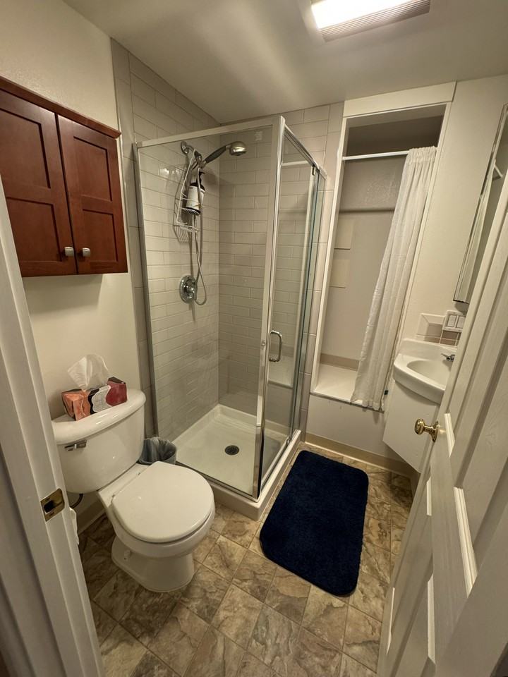 7319 17th Ave Ne - Photo 6 of 14