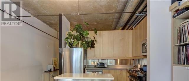 32 Stewart Street - Photo 6 of 19