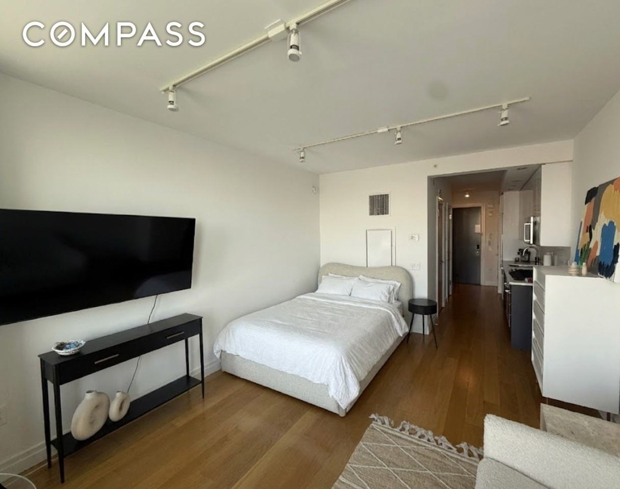 1 S 1st St #35M - Photo 4 of 24