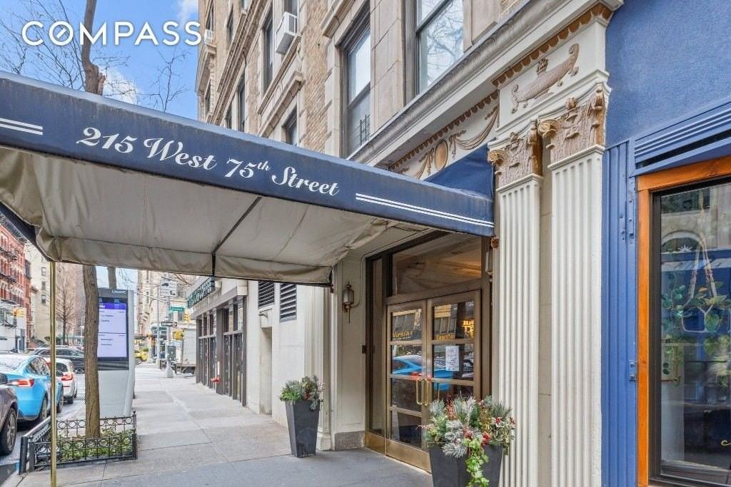 215 W 75th St #6E - Photo 6 of 7