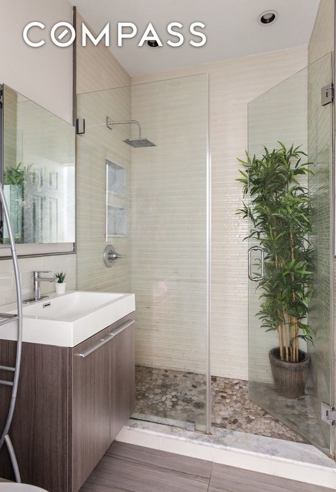 396 Degraw St #2 - Photo 4 of 4