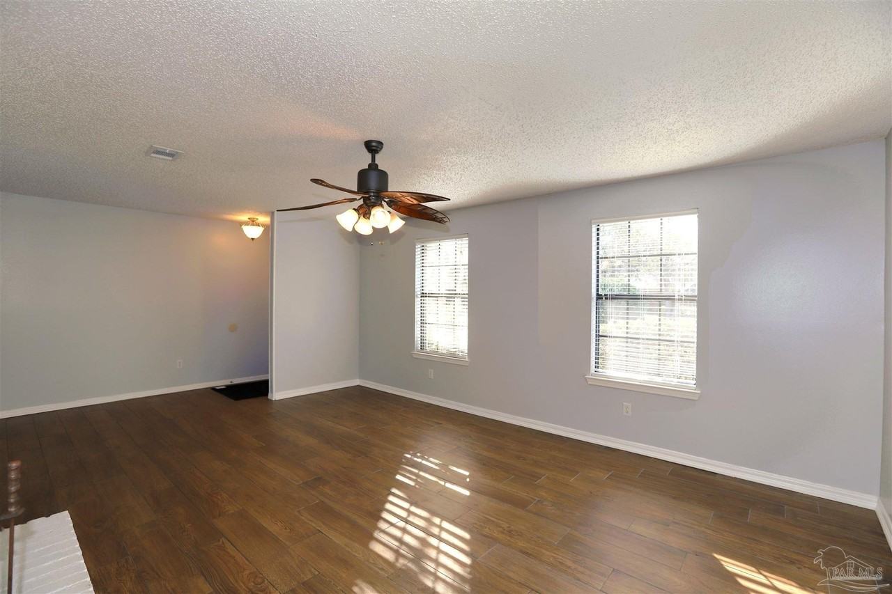 648 Green Pine Dr - Photo 3 of 19