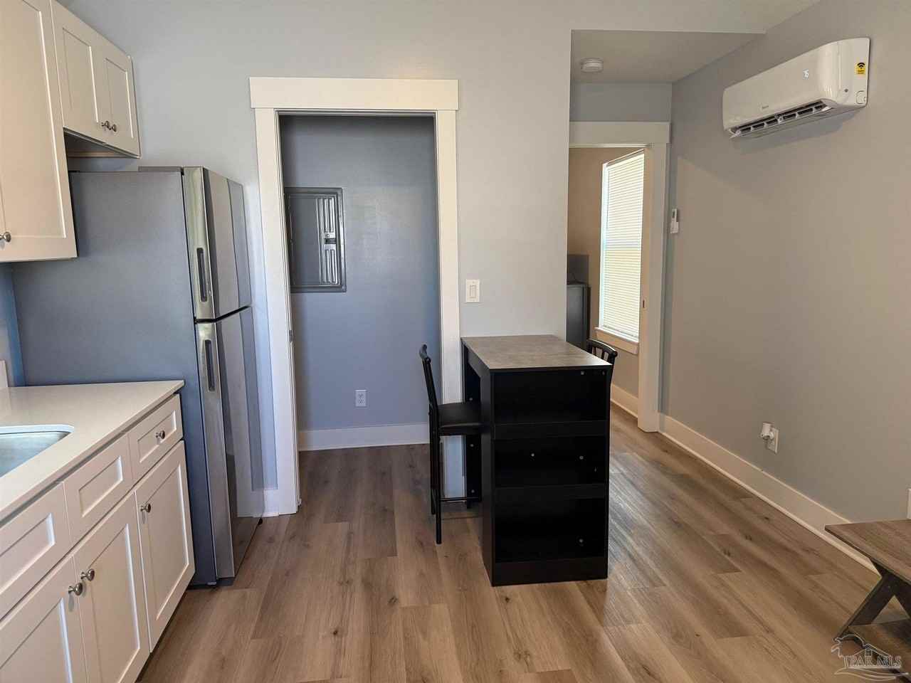 2051 W Blount St #2 - Photo 2 of 10