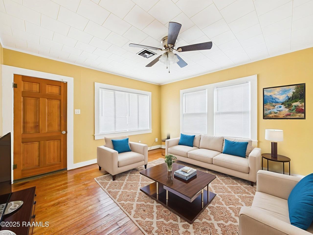 413 Dorothy St - Photo 4 of 19