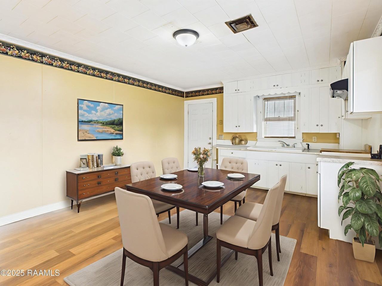 413 Dorothy St - Photo 6 of 19