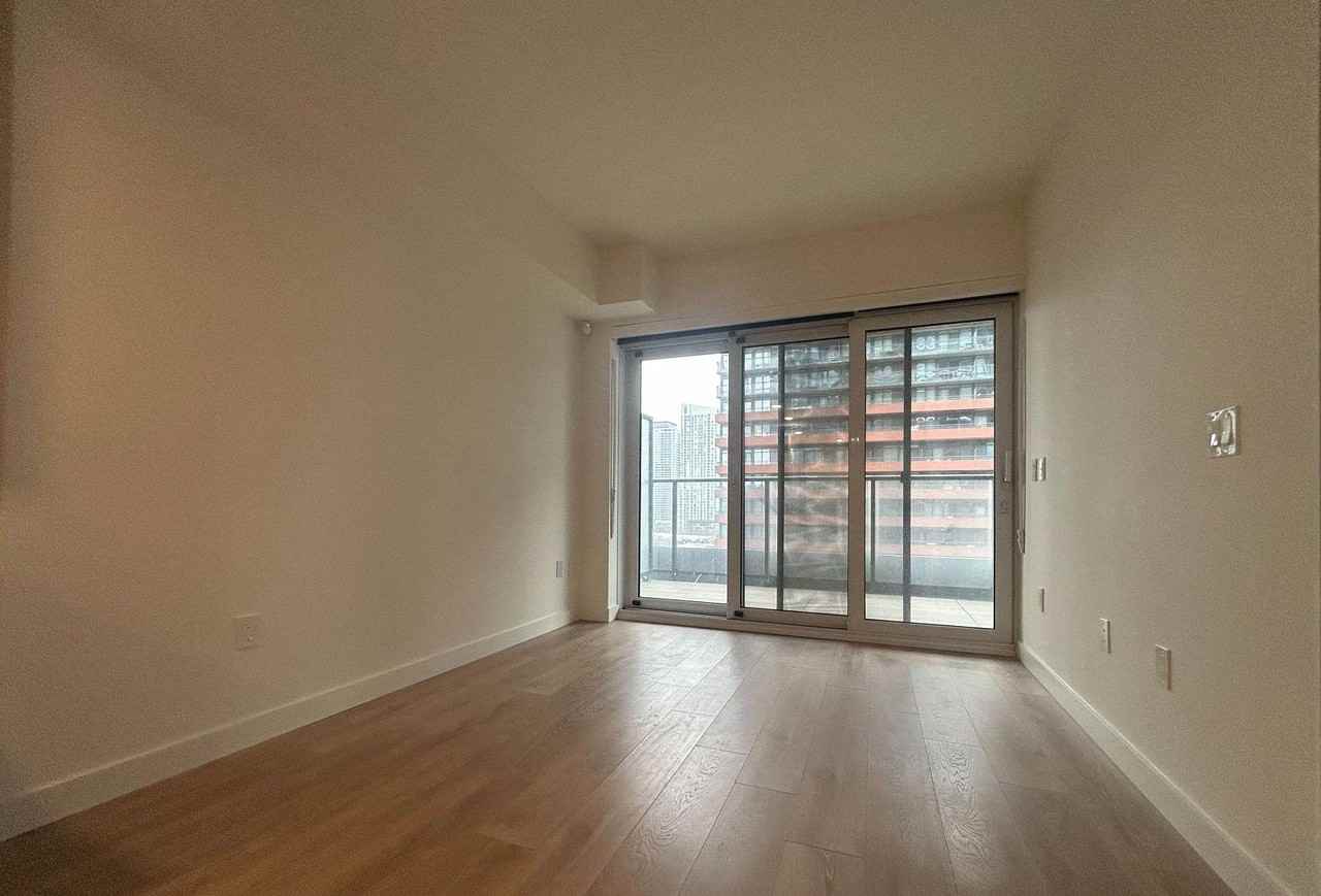 3 Concord Cityplace Way - Photo 6 of 22