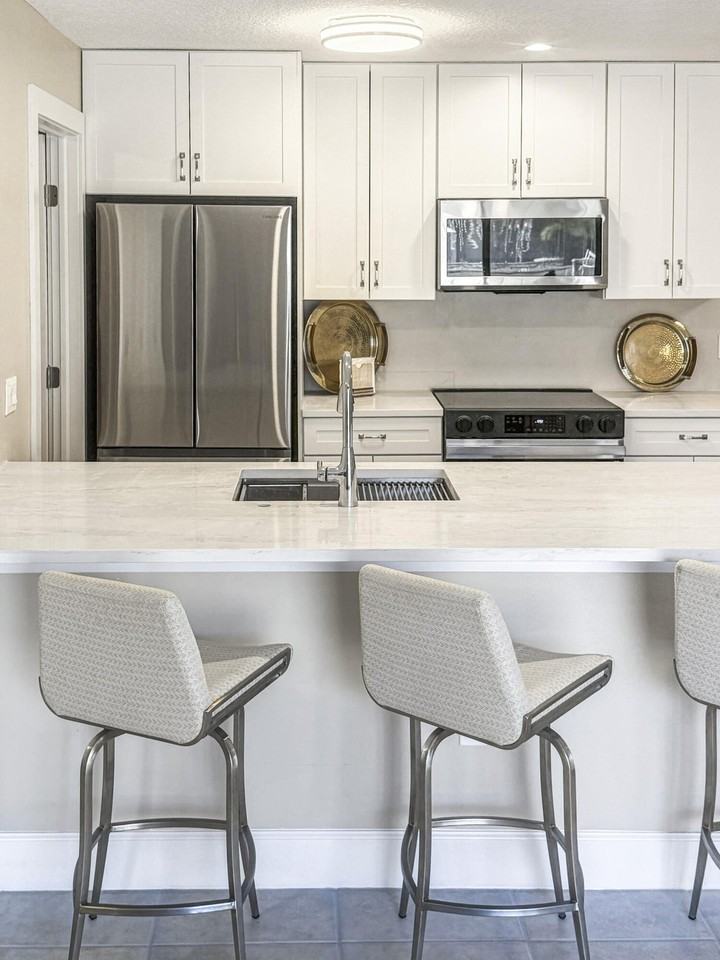 3957 Nw Cinnamon Tree Cir - Photo 6 of 18