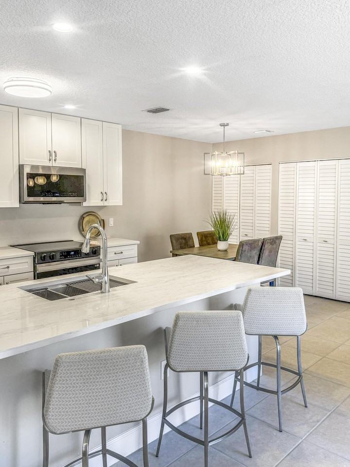 3957 Nw Cinnamon Tree Cir - Photo 7 of 18