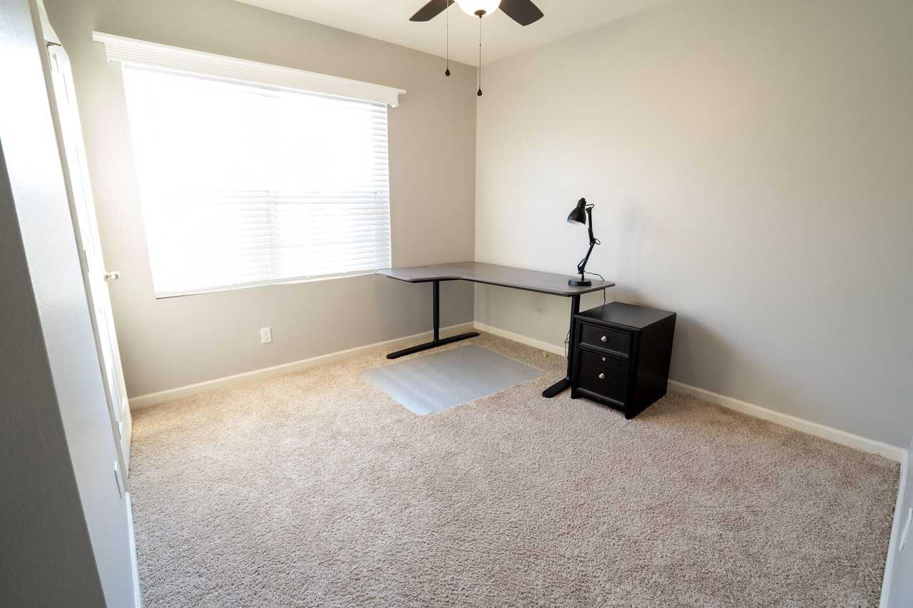 1401 Se Portillo Rd - Photo 4 of 37