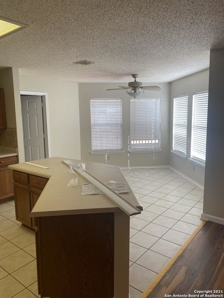 2957 Lotus Park - Photo 5 of 17