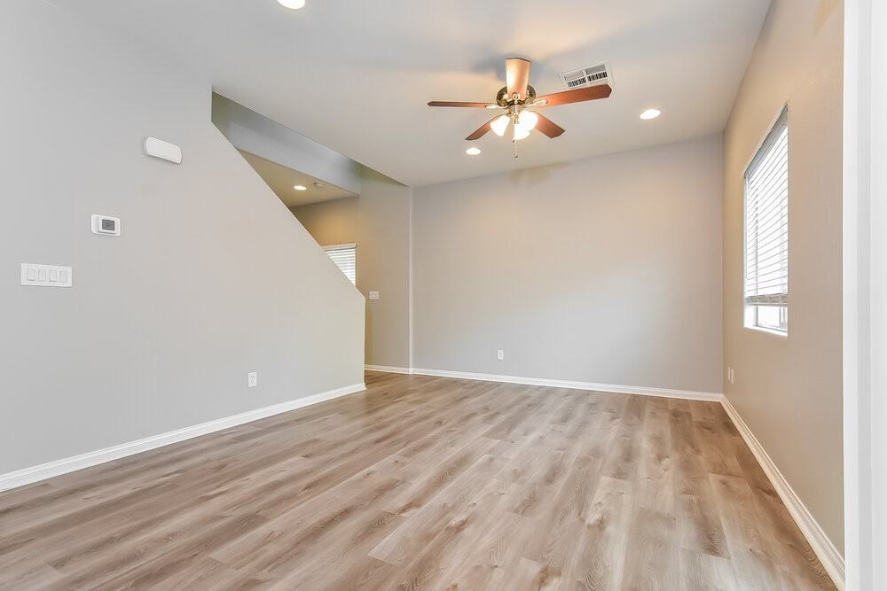 6226 Port Astoria Ct - Photo 6 of 17