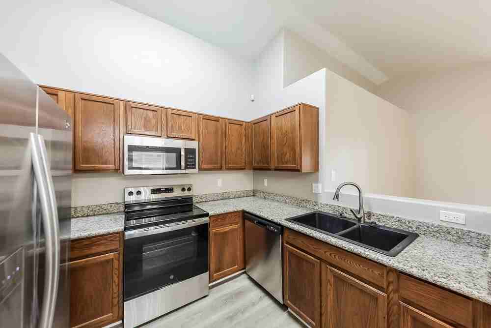 427 N Payton - Photo 7 of 16