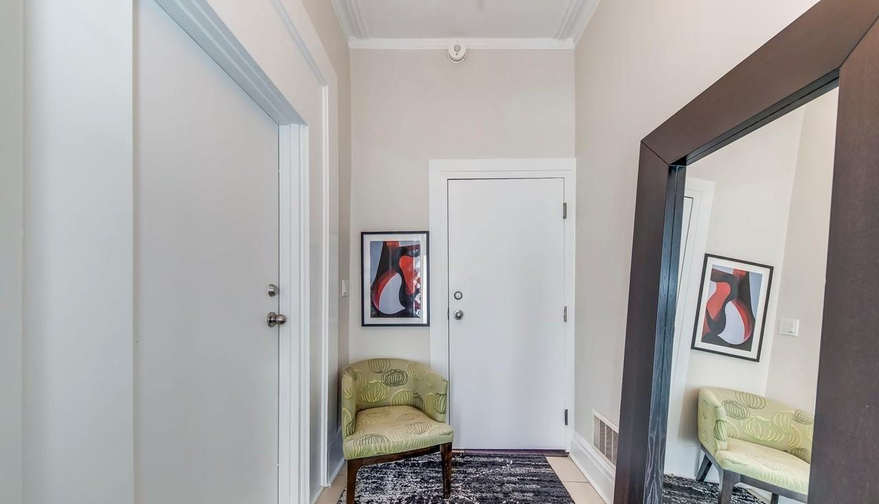 392 Parliament Street - Photo 4 of 32