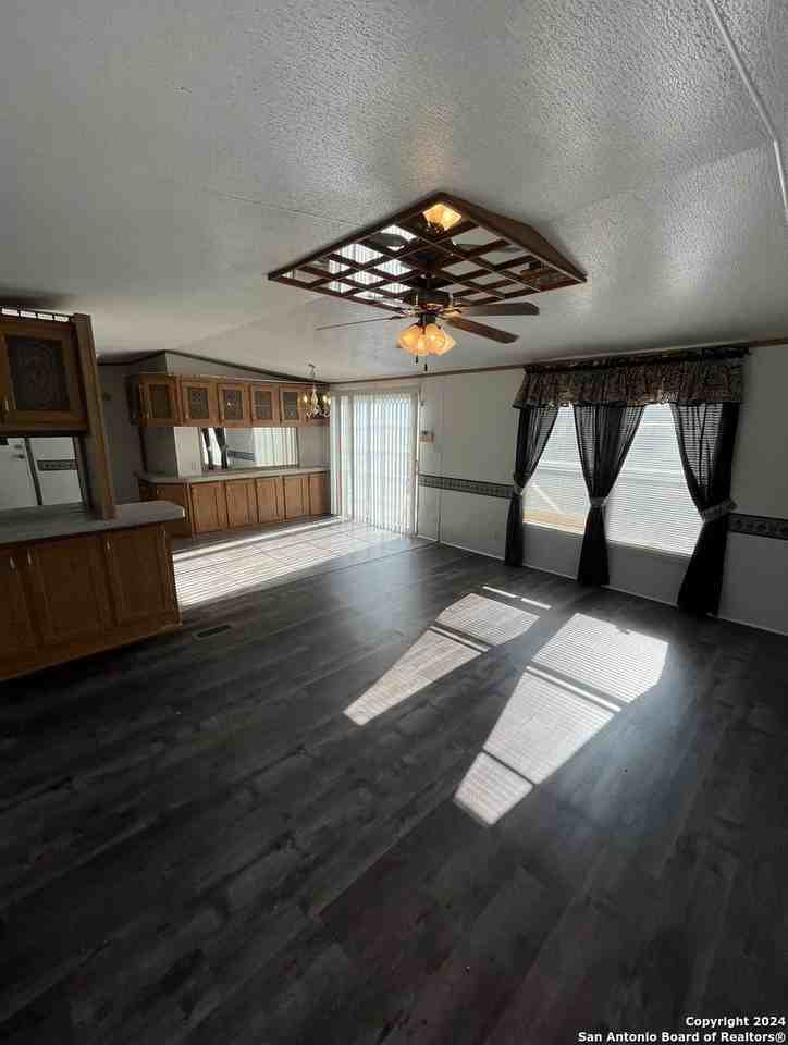 35 N Creek Loop - Photo 3 of 4