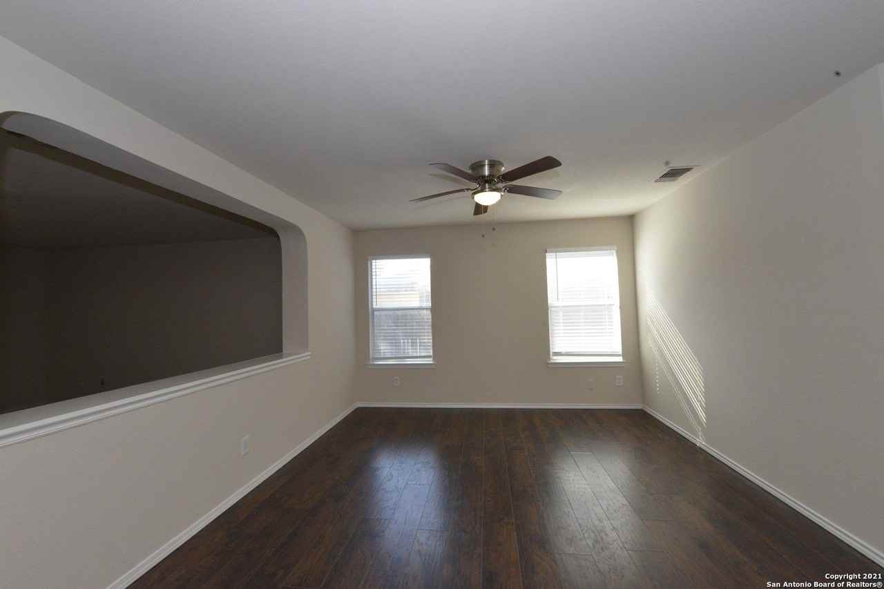 20822 Foothill Pne - Photo 2 of 25