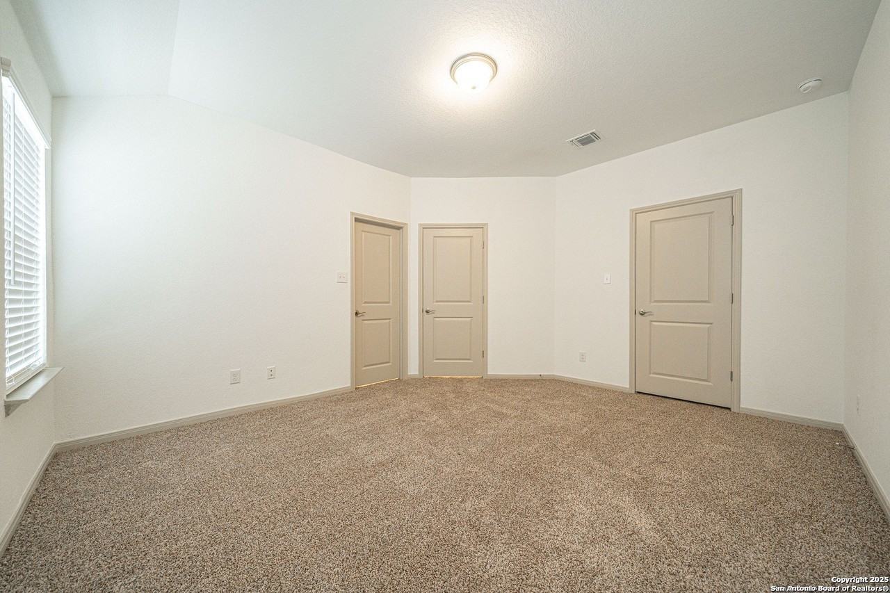 10215 Tulipwood Run Unit 101 #101 - Photo 6 of 22