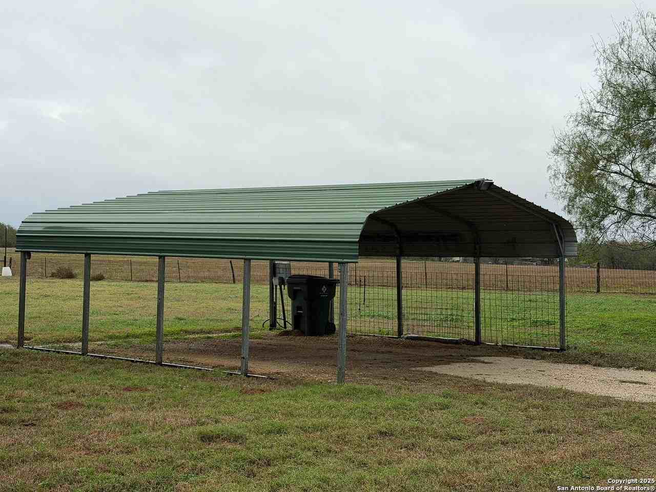 17105 S State Highway 123 - Photo 6 of 30