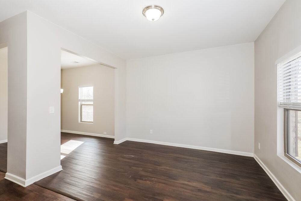 560 Sedona Loop - Photo 4 of 17