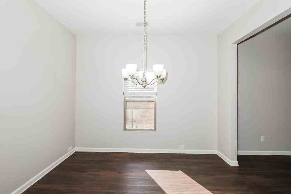 560 Sedona Loop - Photo 5 of 17