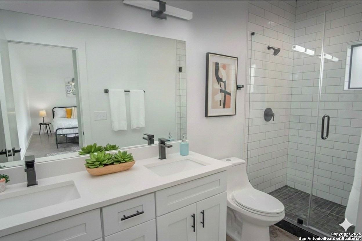 918 S Olive St Unit 102 #102 - Photo 7 of 26