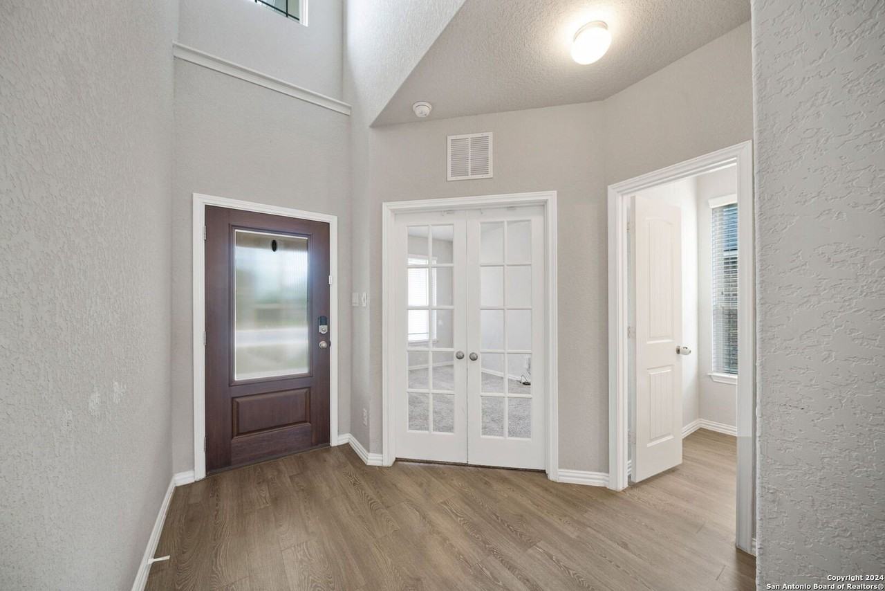 7875 Belmont Vly - Photo 6 of 35