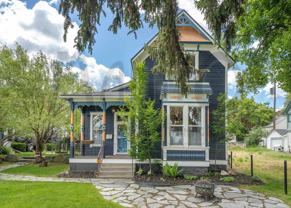 1631 W 1st Ave - Photo 1 of 1