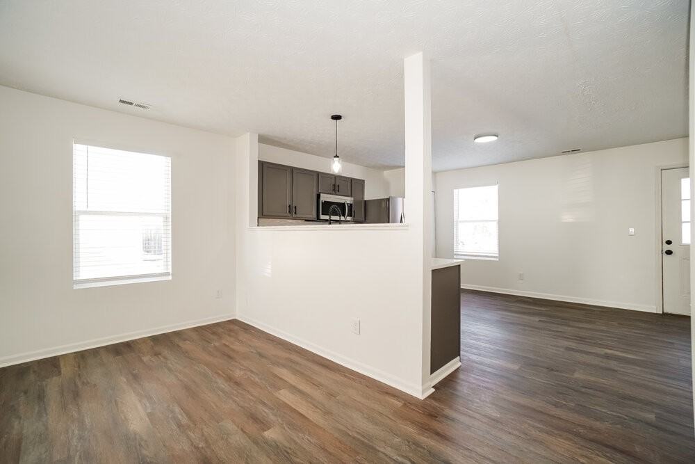520 Wyndham Ridge Dr - Photo 6 of 17