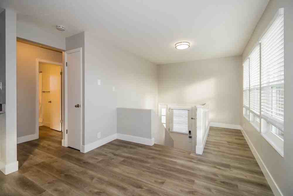 4345 Sw - Photo 5 of 18