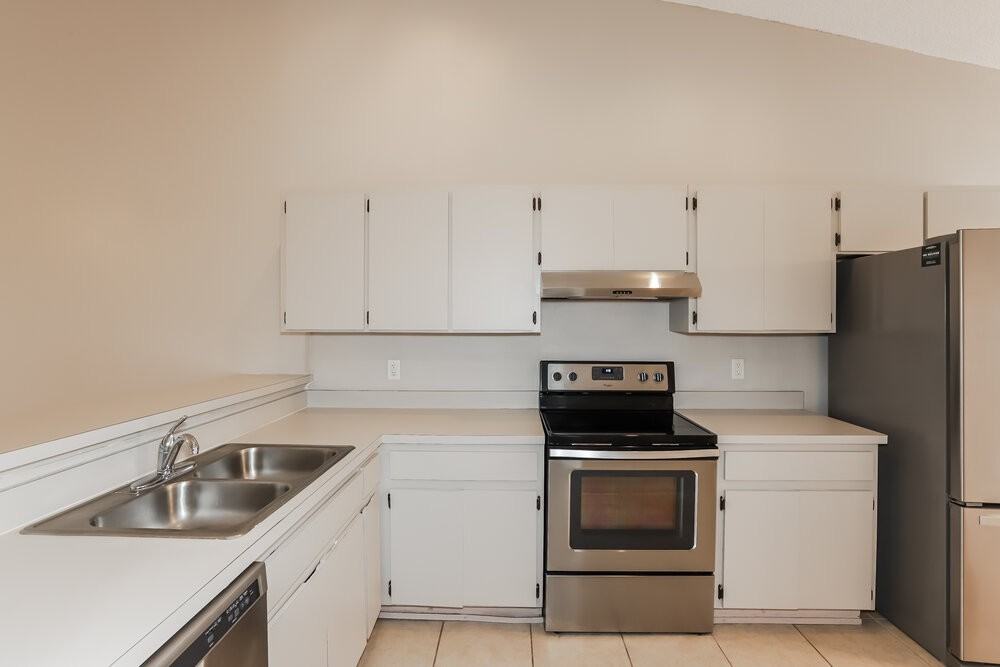 1604 Sanderling Ct - Photo 7 of 16