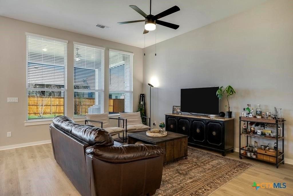 5725 Huron Dr - Photo 6 of 28