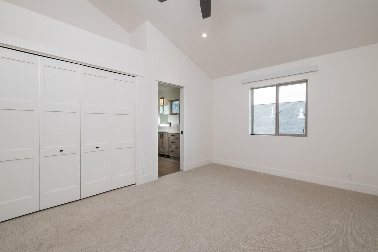 713 N 2nd Ave - Photo 3 of 8