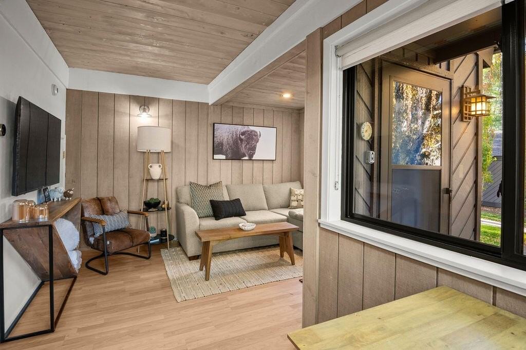 1244 Villager Condo Dr - Photo 5 of 13