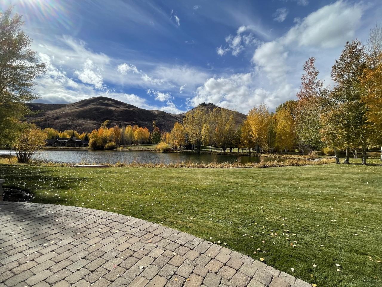 165 Golden Eagle Dr S - Photo 2 of 50