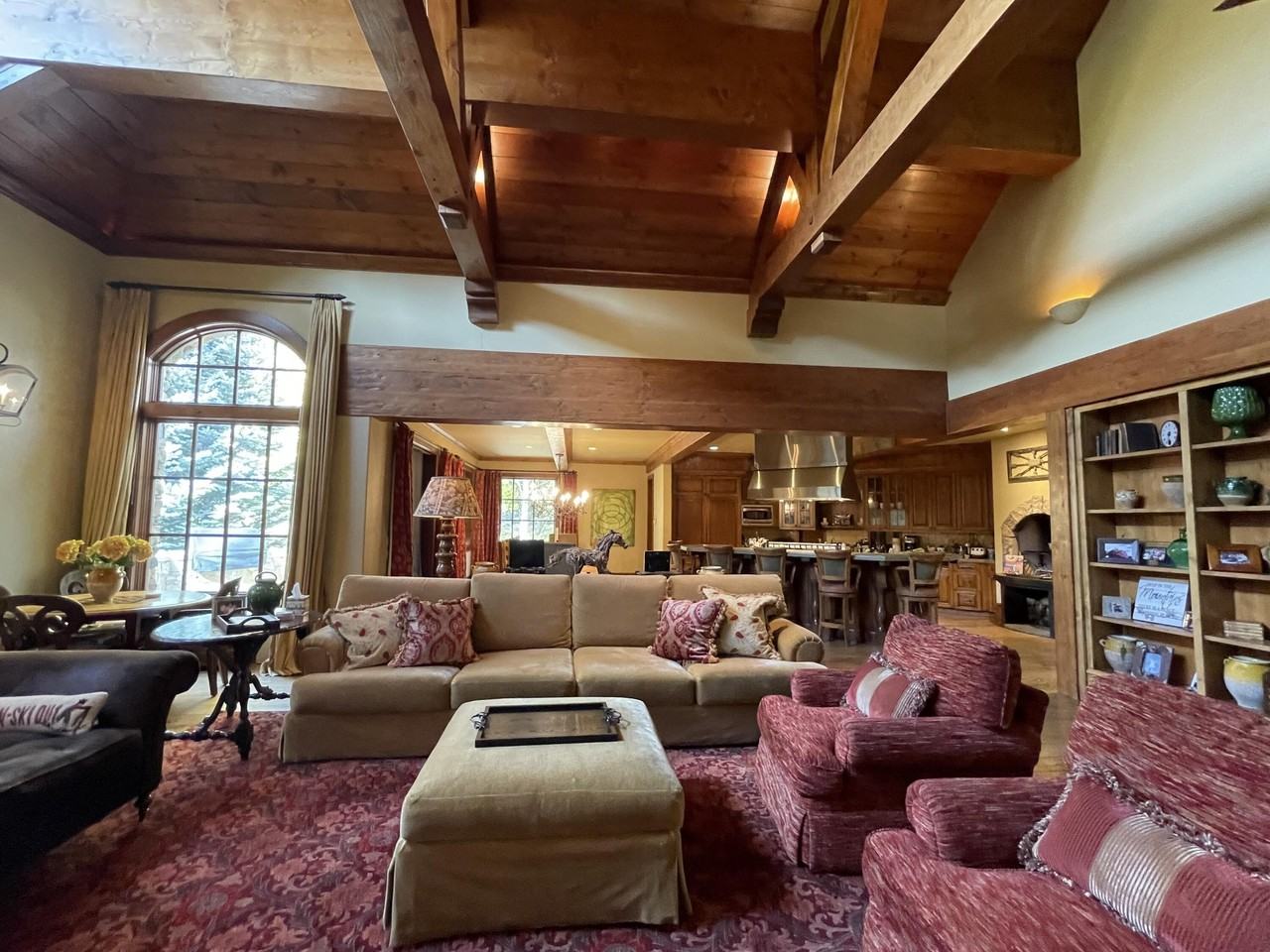 165 Golden Eagle Dr S - Photo 3 of 50