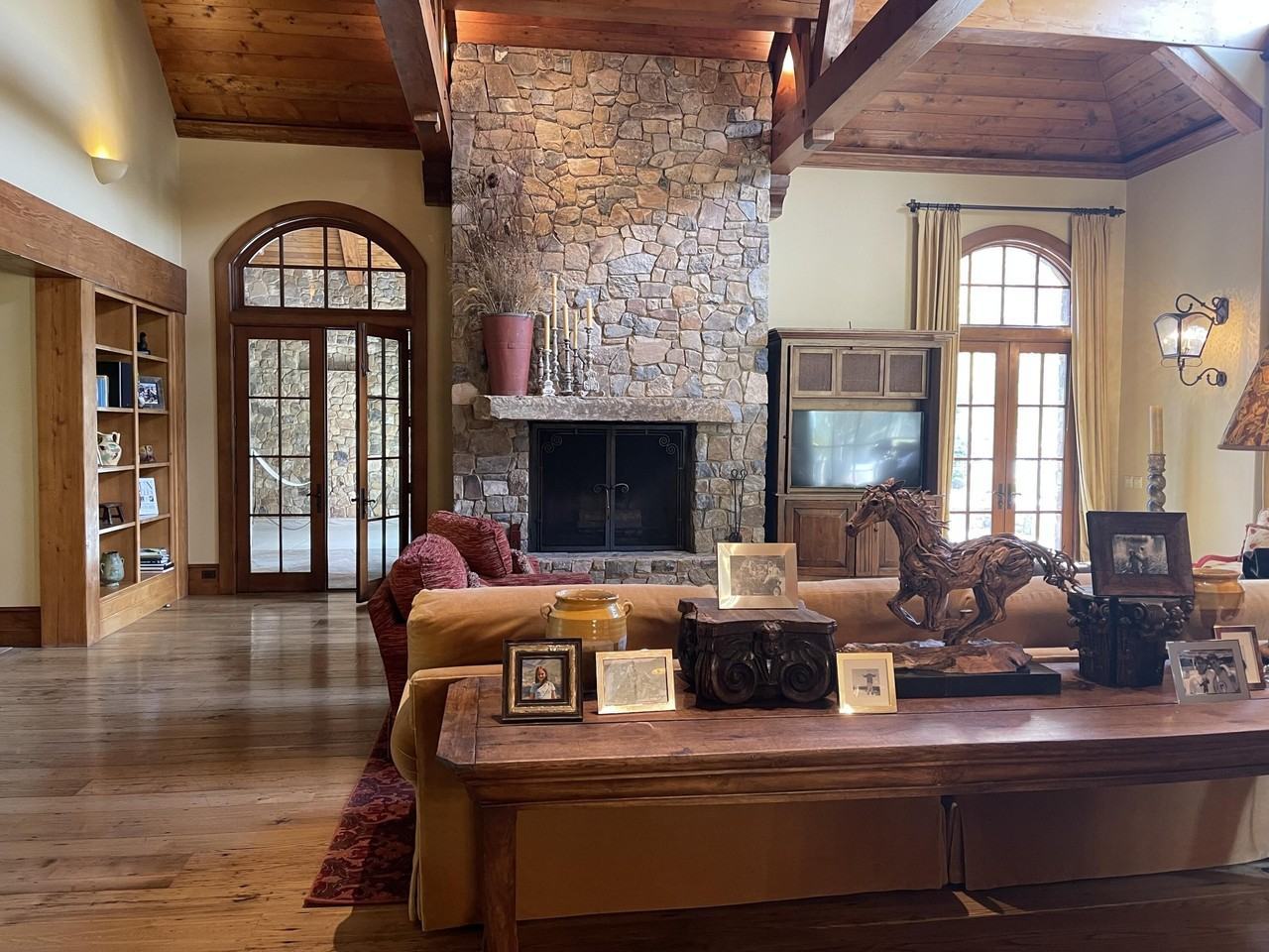 165 Golden Eagle Dr S - Photo 4 of 50