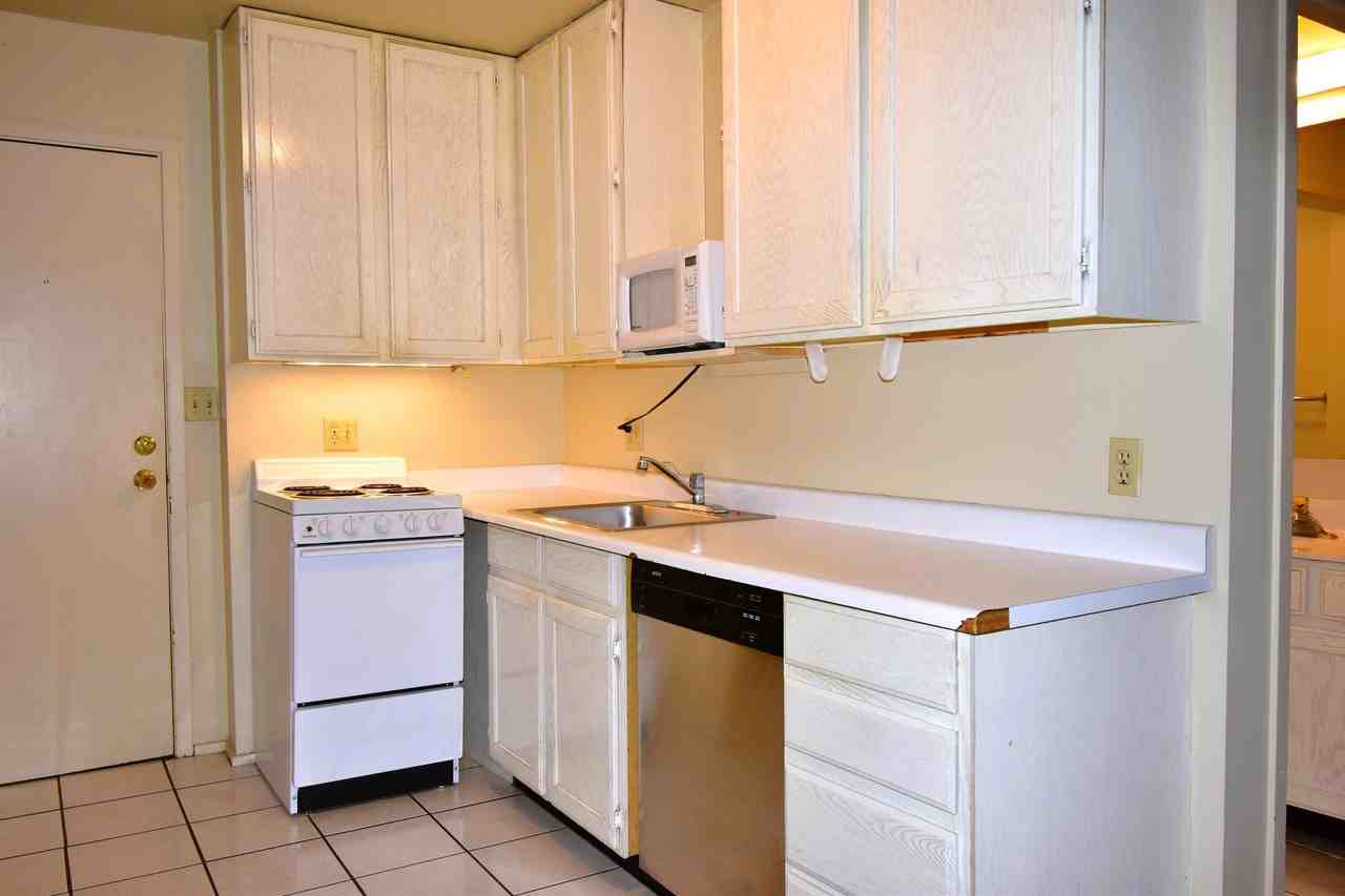 109 Village Way Unit 3 - Photo 7 of 14