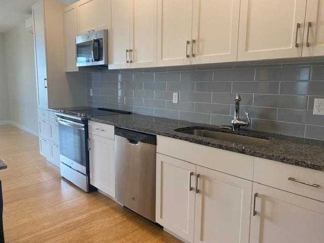 95 Cranston St Apt 109 #109 - Photo 4 of 8