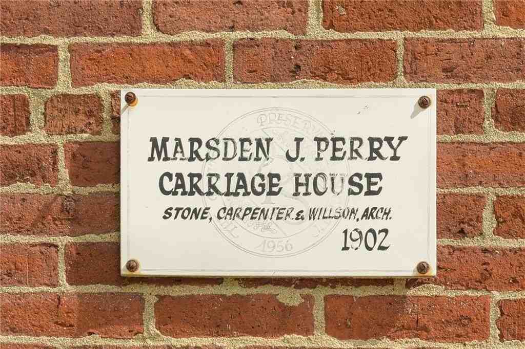 33 Power St - Photo 2 of 50