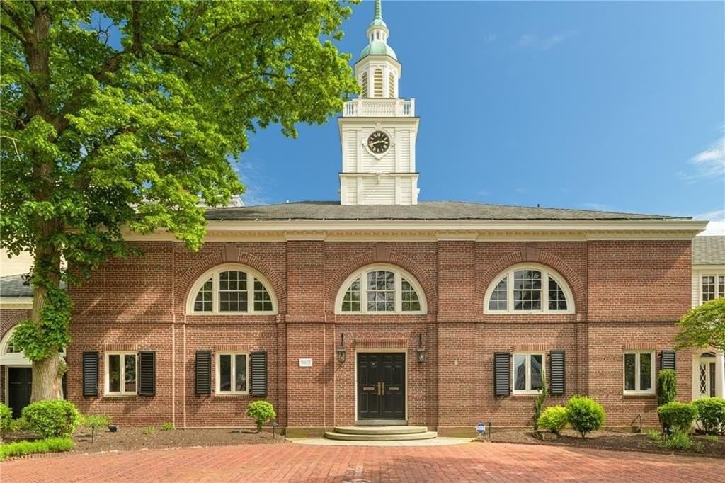 33 Power St - Photo 5 of 50