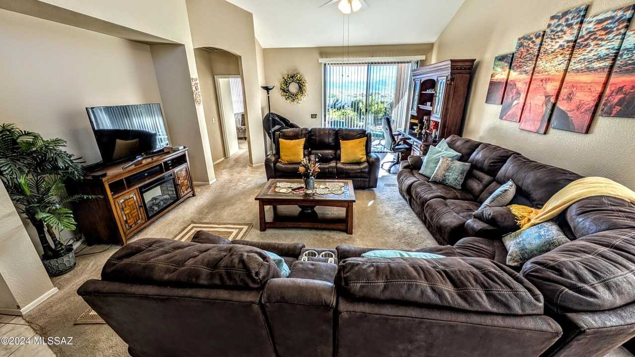 39127 S Tranquil Dr - Photo 2 of 22