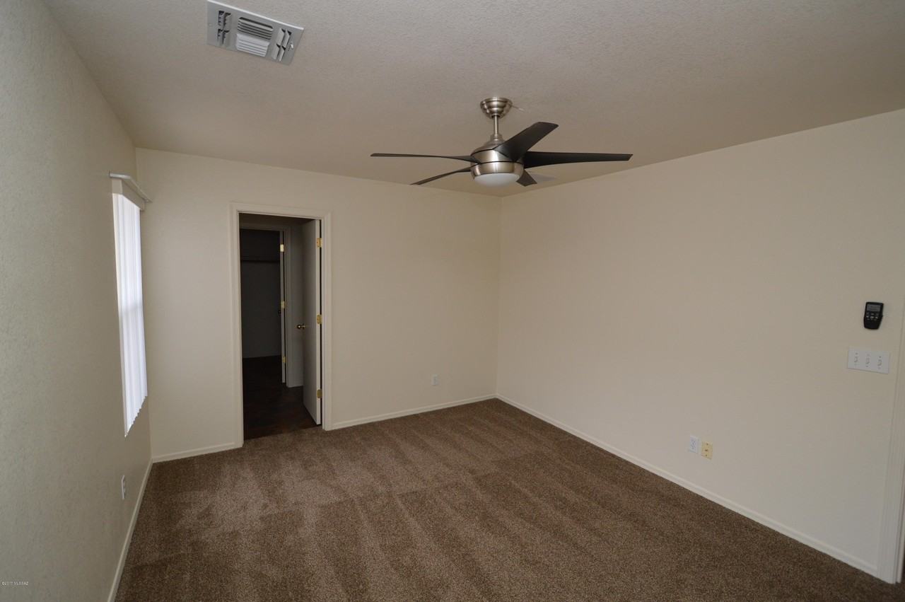 7009 E Strike Eagle Way - Photo 4 of 8
