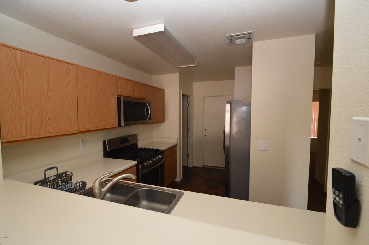 7009 E Strike Eagle Way - Photo 5 of 8