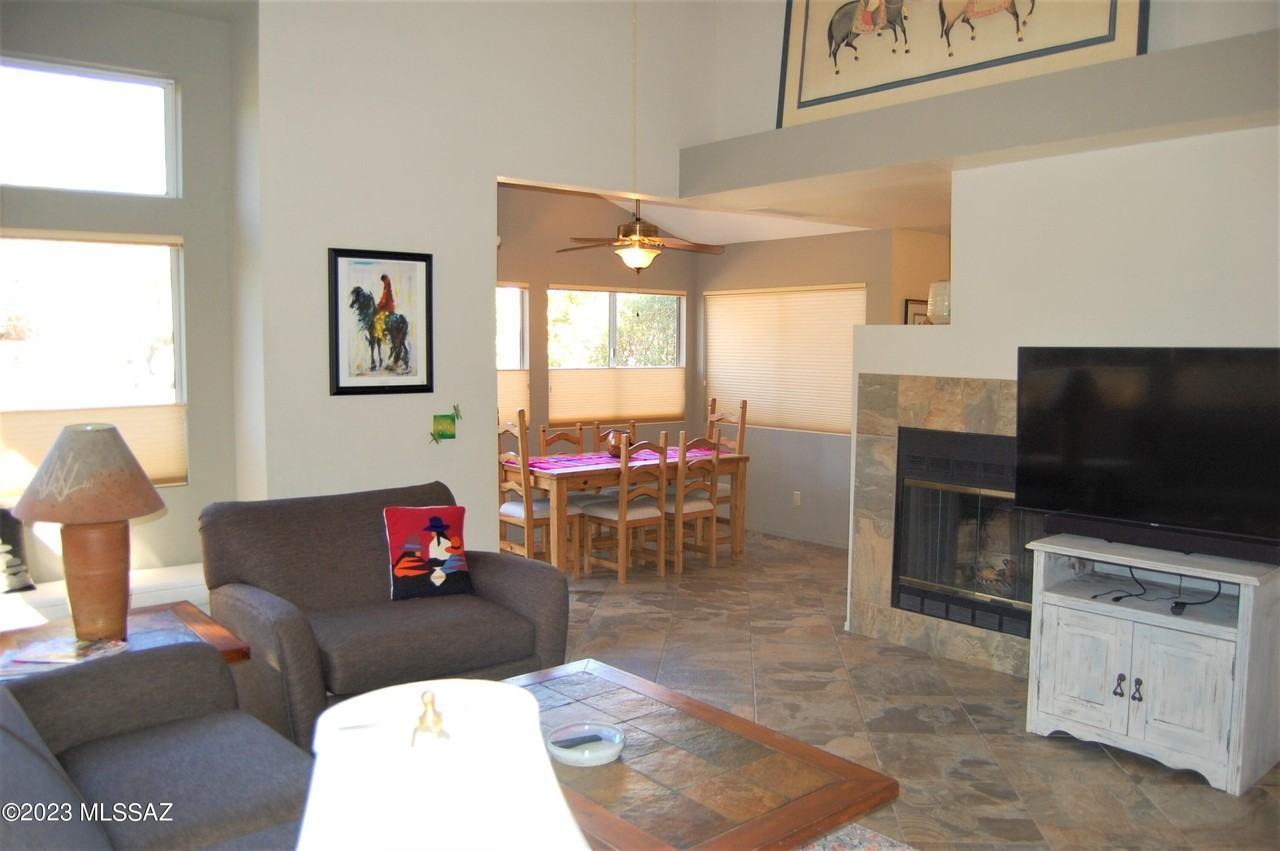 4049 E Via Del Mirlillo - Photo 6 of 32