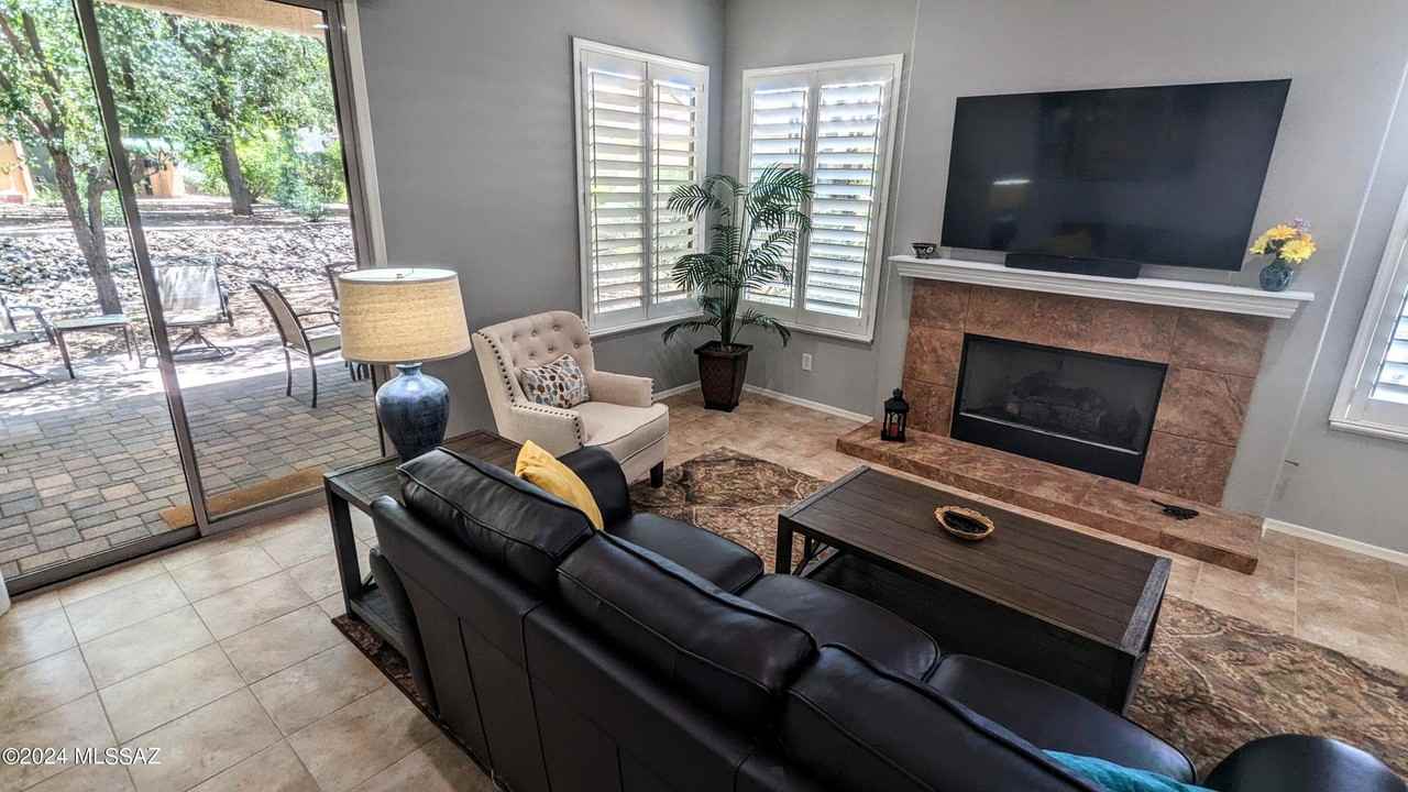 39061 S Casual Dr - Photo 3 of 30