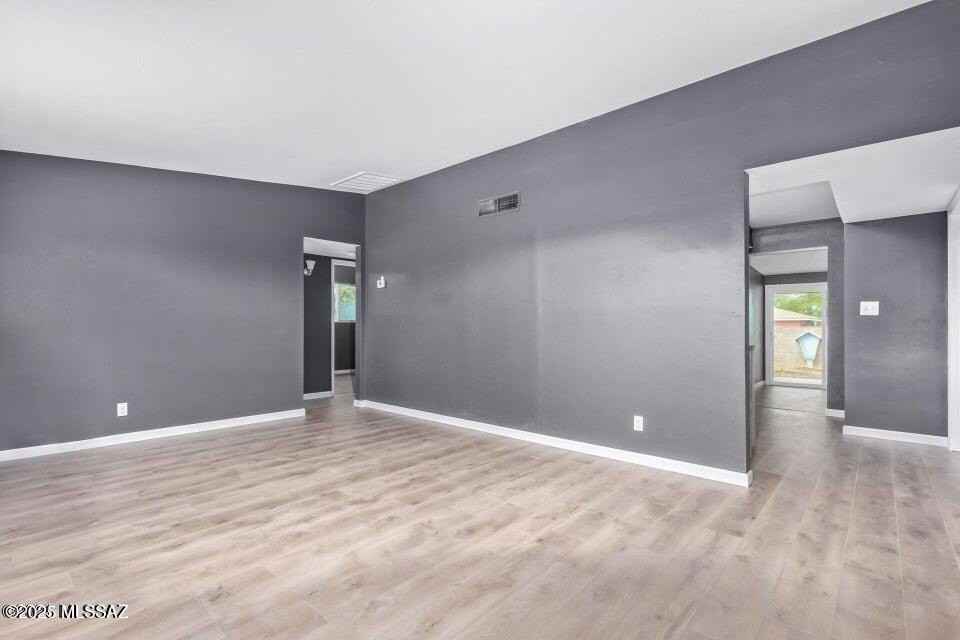 843 E Alturas St - Photo 2 of 23