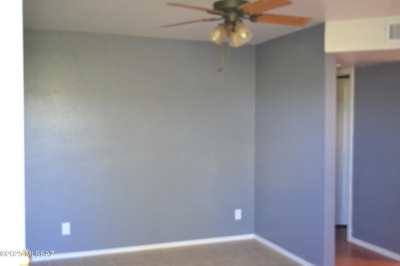 455 W Kelso St Apt 203 #203 - Photo 2 of 13