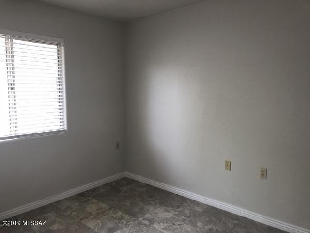 3841 N Country Club Rd #2 - Photo 7 of 10