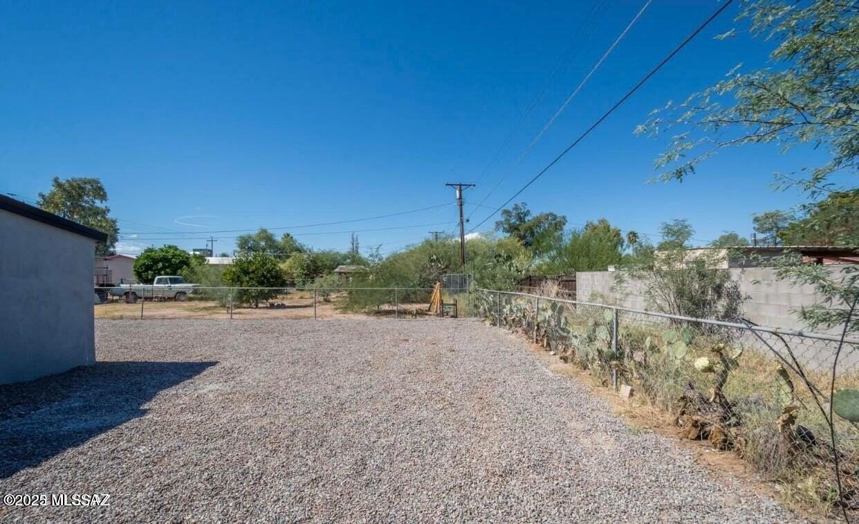 4215 E Camino De Palmas Unit B #B - Photo 4 of 18