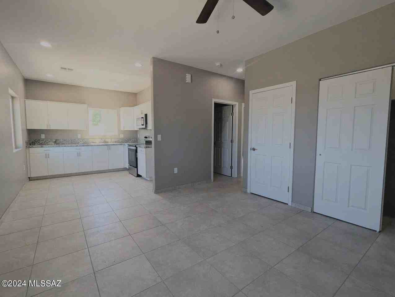 231 W 22nd St Unit 2 #2 - Photo 2 of 12